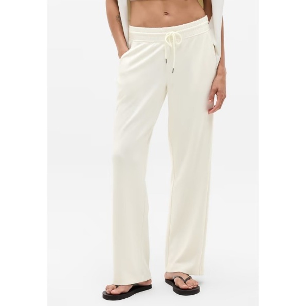 Athleta Seasoft Straight Pant Cream Beige XL NWT Stretch Breathable 472259
